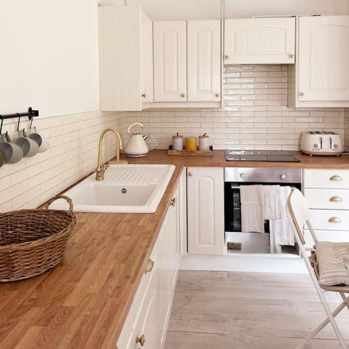 Relaxing Retreat Near Norfolk Broads Villa Norwich Ngoại thất bức ảnh